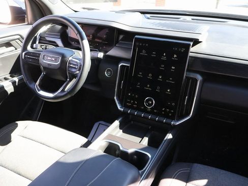 Certified 2025 GMC Acadia Elevation image 12