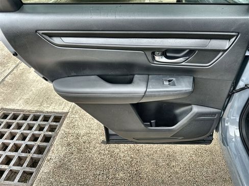 Used 2025 Honda CR-V Sport image 15