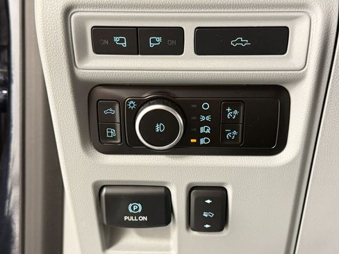 Used 2023 Ford F150 Limited AWD/4WD image 26