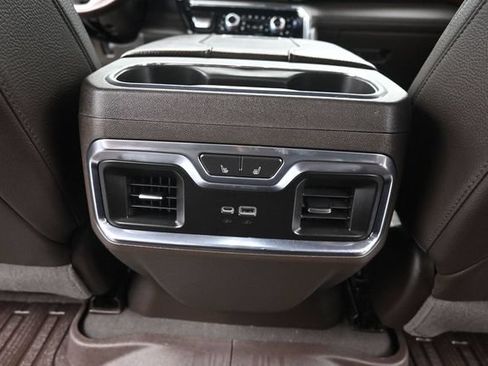 Used 2024 GMC Sierra 2500 Denali w/ Denali Reserve Package AWD/4WD image 21