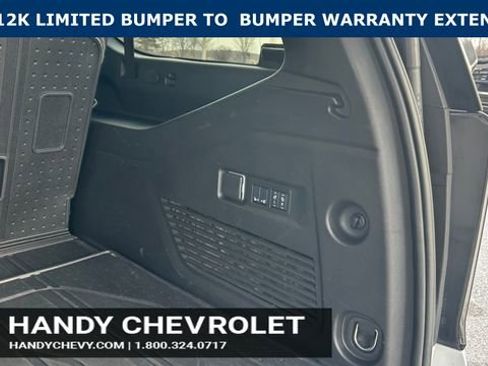 Certified 2025 Chevrolet Suburban High Country AWD/4WD image 14