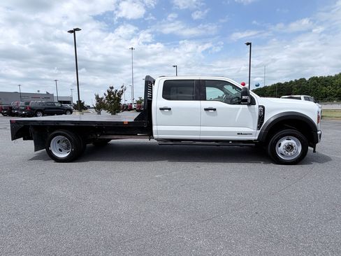 Used 2024 Ford F550 4x4 Crew Cab Super Duty w/ XLT Value Package image 4