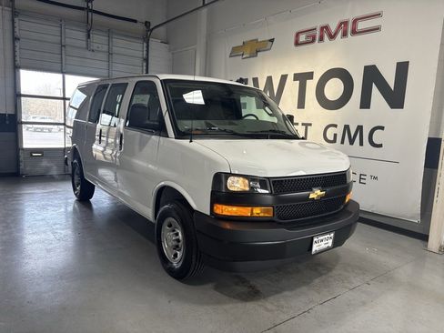 New 2025 Chevrolet Express 2500 w/ Driver Convenience Package image 2