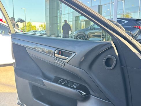 Used 2016 Lexus GS F RWD image 4