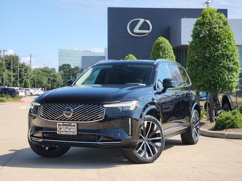 Used 2025 Volvo XC90 B6 Plus AWD/4WD image 35