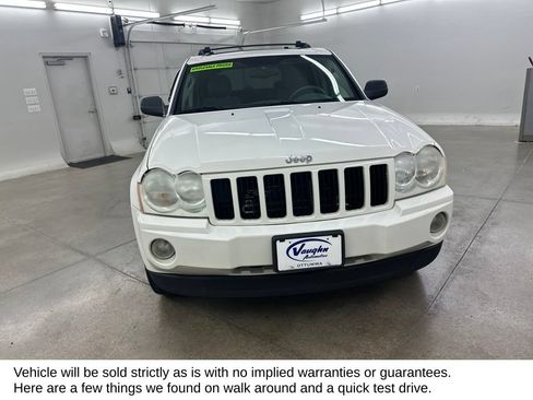 Used 2005 Jeep Grand Cherokee Laredo AWD/4WD image 4