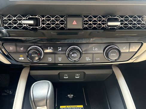 Used 2024 Honda Accord Touring image 24