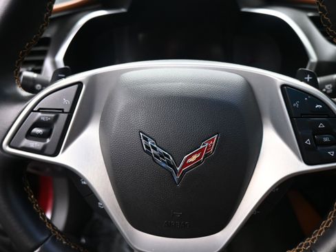 Used 2016 Chevrolet Corvette Z06 w/ 2LZ Preferred Equipment Group image 16