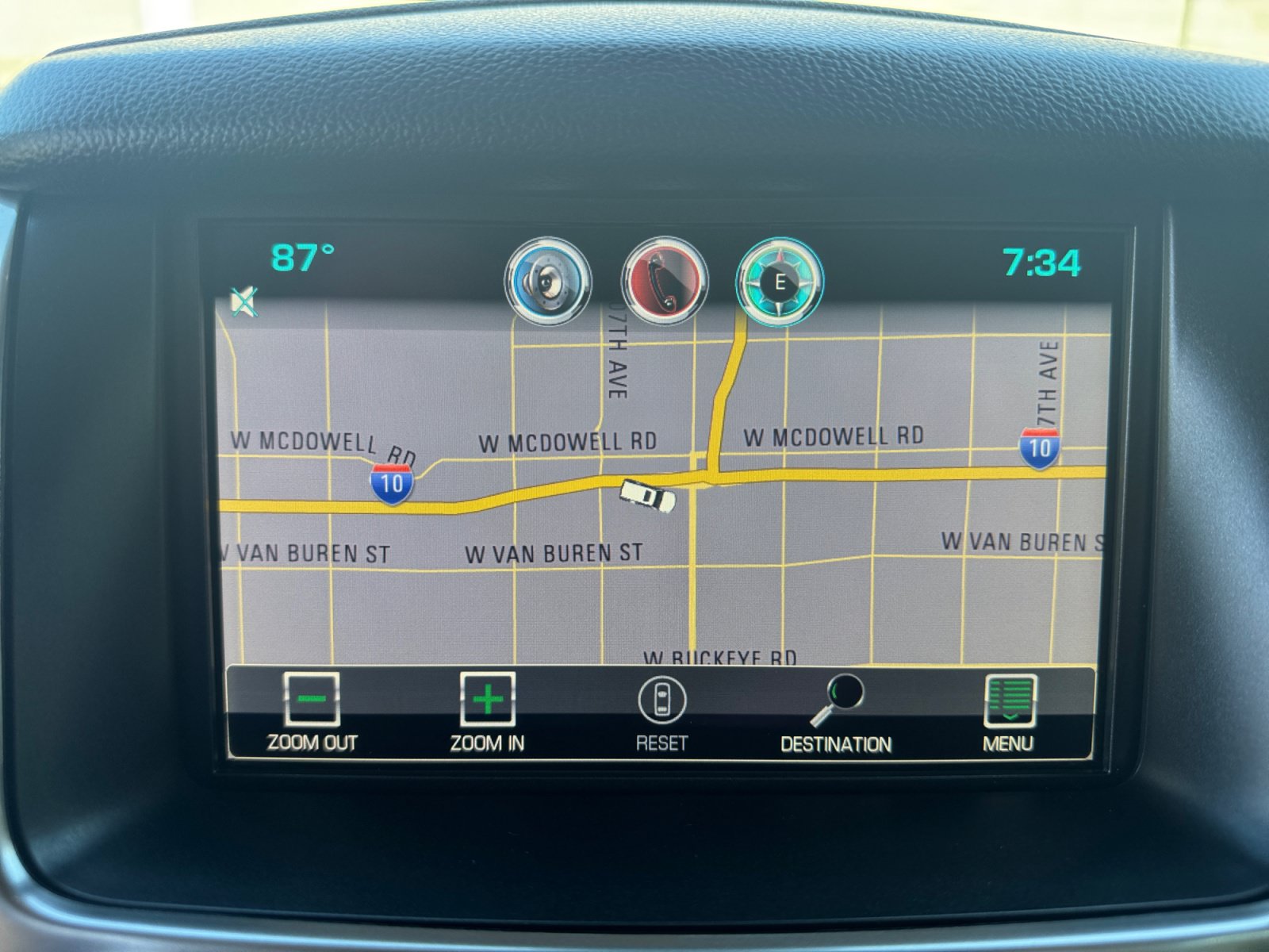 Used 2015 Chevrolet Suburban LTZ AWD/4WD image 24