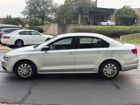 Used 2014 Volkswagen Jetta S FWD image 9
