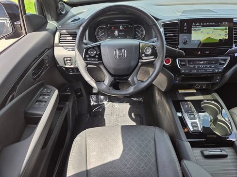 Used 2023 Honda Passport Elite image 12