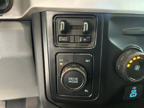 Used 2025 Ford F350 XLT AWD/4WD image 48
