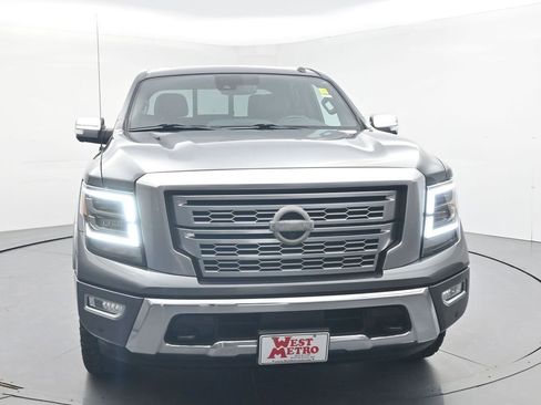 Used 2021 Nissan Titan Platinum Reserve w/ Moonroof Package AWD/4WD image 27