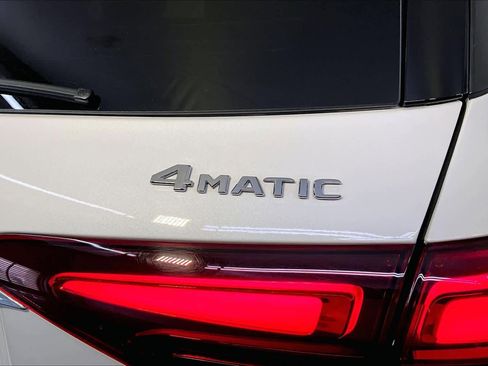 Used 2024 Mercedes-Benz GLE 450 4MATIC image 10