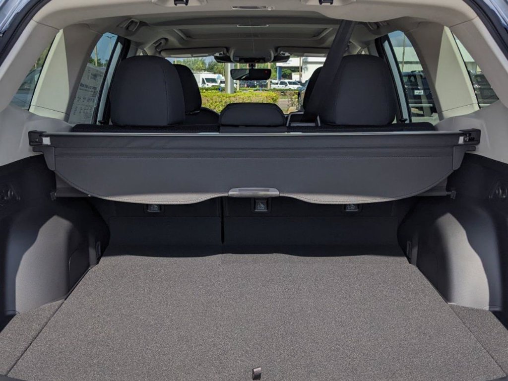 Used 2023 Subaru Forester Premium AWD/4WD image 13