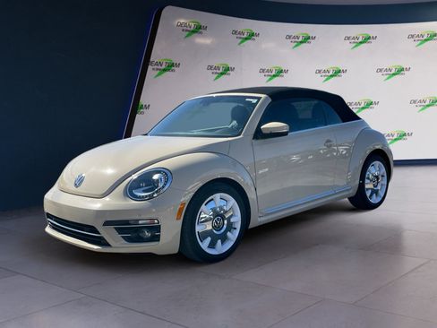 Used 2019 Volkswagen Beetle 2.0T Final Edition SEL image 3