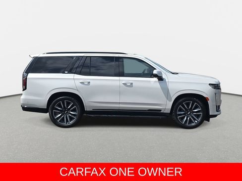 Used 2021 Cadillac Escalade Sport w/ Driver Assist Tech Package AWD/4WD image 4