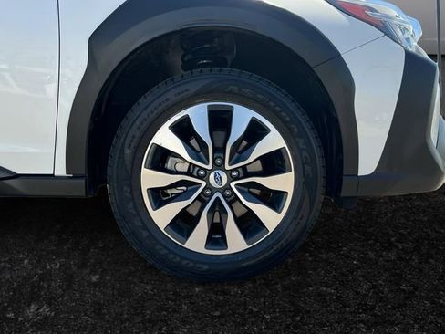 Used 2023 Subaru Outback Limited AWD/4WD image 24
