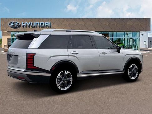 Used 2026 Hyundai Palisade Limited AWD/4WD image 8