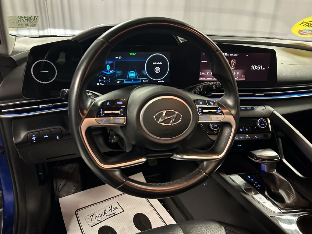 Used 2022 Hyundai Elantra Limited w/ Winter Weather Package FWD image 13