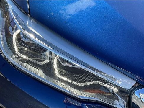 Used 2018 BMW 540i xDrive image 32