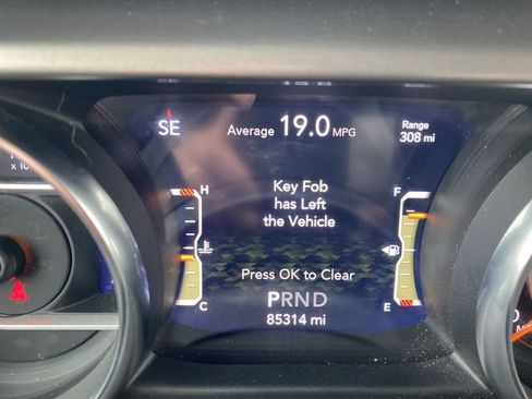 Used 2020 Jeep Gladiator Sport w/ Quick Order Package 24S image 3