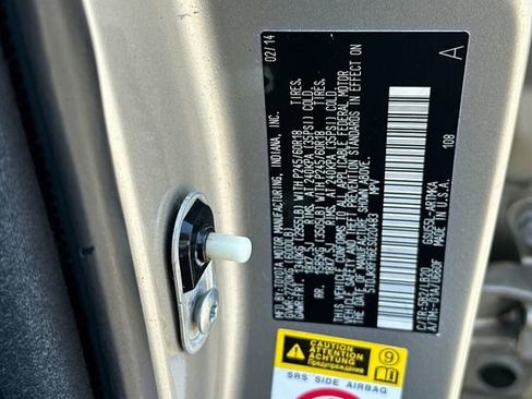 Used 2014 Toyota Highlander XLE image 29