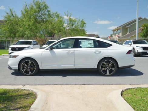 New 2026 Honda Accord SE image 10