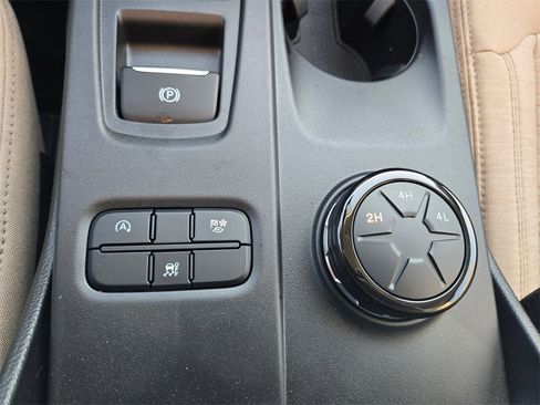 New 2025 Ford Ranger XLT w/ Convenience Package image 17