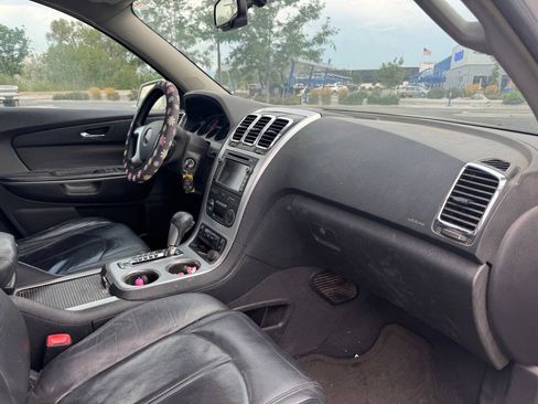 Used 2008 GMC Acadia SLT AWD/4WD image 17
