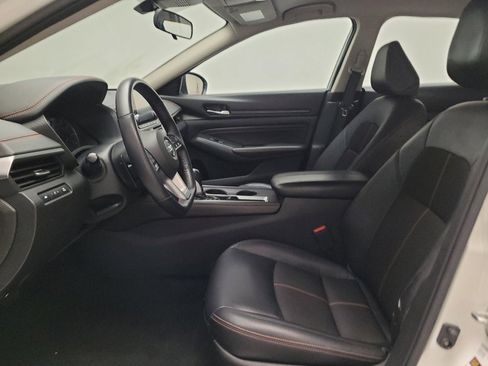Used 2021 Nissan Altima 2.5 SR FWD image 17