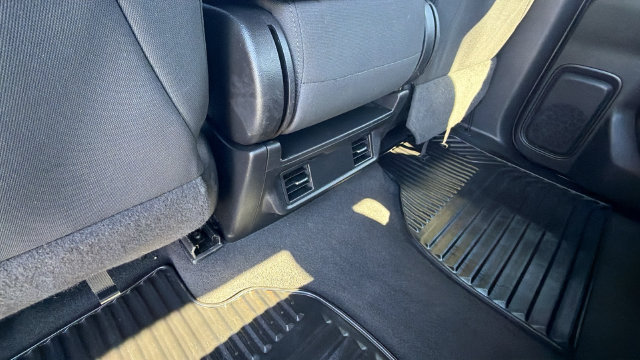 Used 2022 Chevrolet Silverado 1500 Custom AWD/4WD image 17