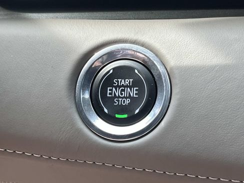 Certified 2023 Cadillac Escalade Sport Platinum w/ LPO, ONYX Package AWD/4WD image 43