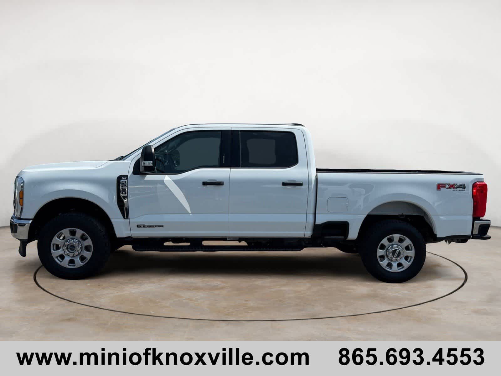 Used 2024 Ford F250 XLT w/ FX4 Off-Road Package AWD/4WD image 6