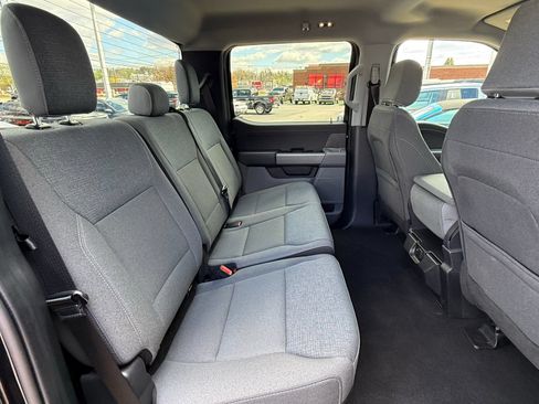 Used 2025 Ford F150 XLT w/ Equipment Group 301A Standard AWD/4WD image 17