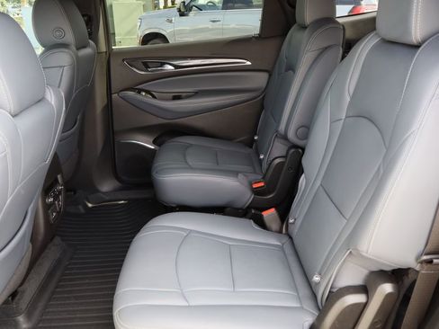 Certified 2023 Buick Enclave Premium image 25