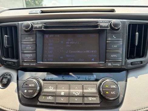 Used 2013 Toyota RAV4 Limited AWD/4WD image 16