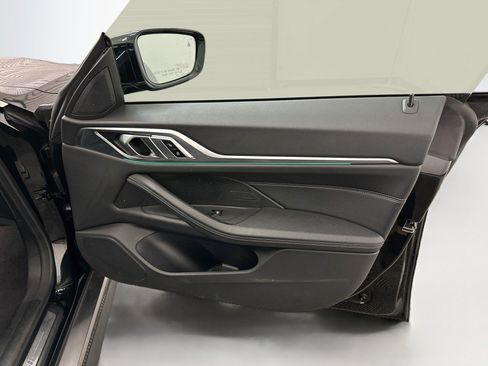 Used 2024 BMW i4 xDrive40i AWD/4WD image 35