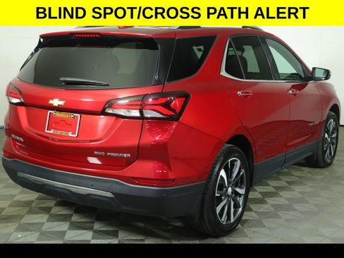 Used 2024 Chevrolet Equinox Premier image 13