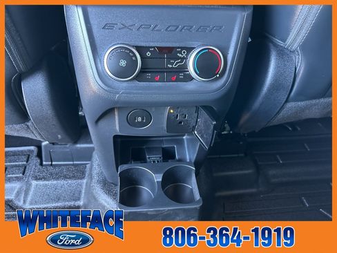 Used 2025 Ford Explorer ST-Line w/ Premium Package image 39