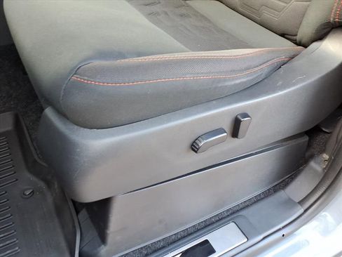 Used 2023 Nissan Frontier PRO-4X w/ Technology Package AWD/4WD image 18