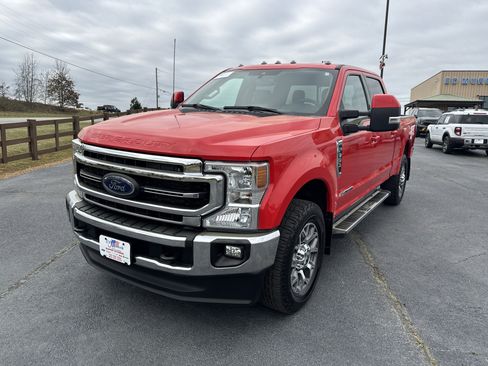 Certified 2022 Ford F350 Lariat w/ Lariat Value Package image 2