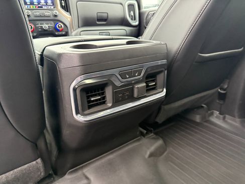 Used 2022 Chevrolet Silverado 2500 High Country w/ Z71 Off-Road Package image 19