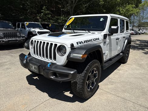 Used 2022 Jeep Wrangler Unlimited Rubicon 4xe w/ Cold Weather Group AWD/4WD image 3