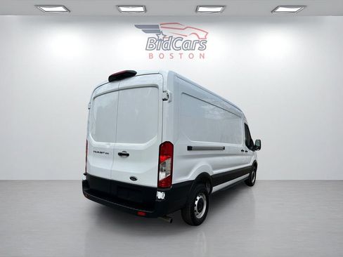 Used 2025 Ford Transit 250 148 Medium Roof RWD image 4