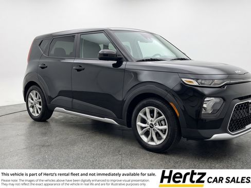 Used 2025 Kia Soul LX w/ LX Technology Package FWD image 1