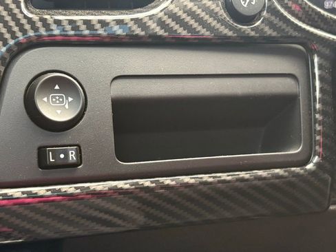 Used 2016 Chevrolet Corvette Stingray Coupe w/ Carbon Flash Badge Package image 21