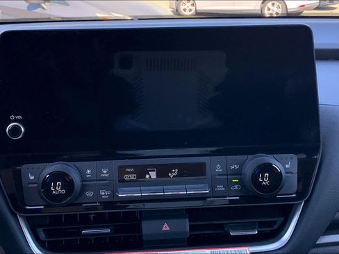 New 2026 Toyota Grand Highlander XLE image 17