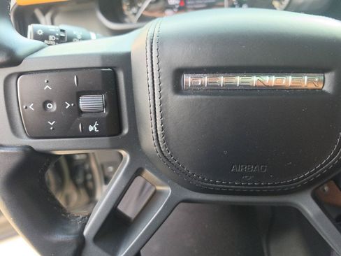Used 2023 Land Rover Defender 130 X AWD/4WD image 9
