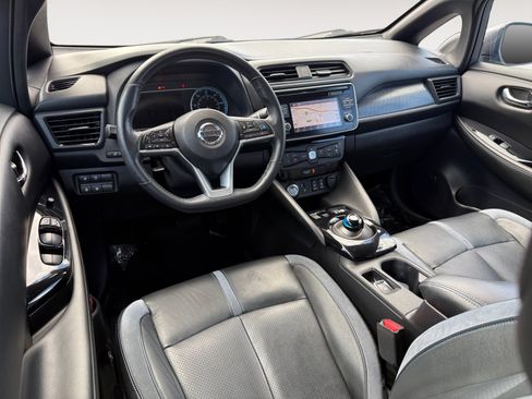 Used 2018 Nissan Leaf SL w/ SL Technology Package FWD image 15